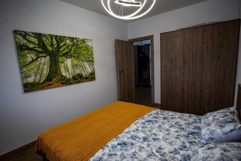 Sunrise Apartment Oradea Exterior photo